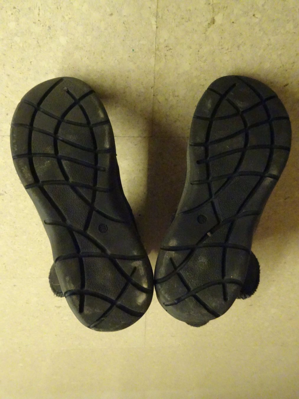 Schuhe für Mädchen: Winterstiefel Gr. 38 – Gebraucht aus Münchenbuchsee von Yothu 2