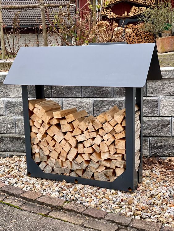 Scaffali: Brennholzregal inkl. Holz – Usato da Wagen venduto da marvel85 1
