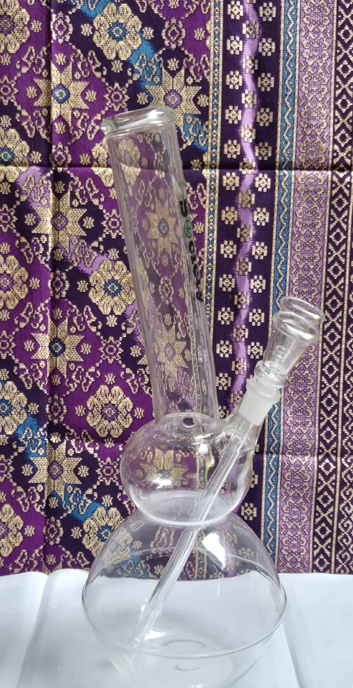 Narghilé: Glas Bong "High Society" mit Diffusor - Neu – Nuovo e nell'imballaggio originale da Höfen b. Thun venduto da enr_7xsd 1