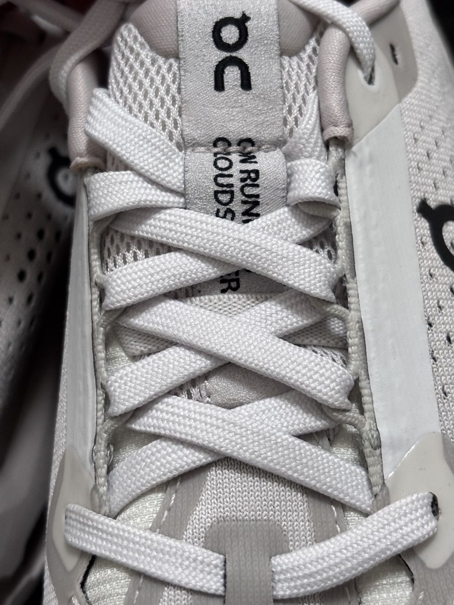 On Scarpe da donna: On running cloudsurfer trail   – Nuovo (secondo la descrizione) da Zürich venduto da Hanna-Hadorn 3