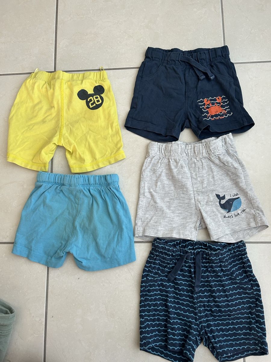 Lotti & Set di vestiti: Hosen Set 9 Teile Gr. 86-92 – Usato da Wetzikon ZH venduto da eva_5kj6 5
