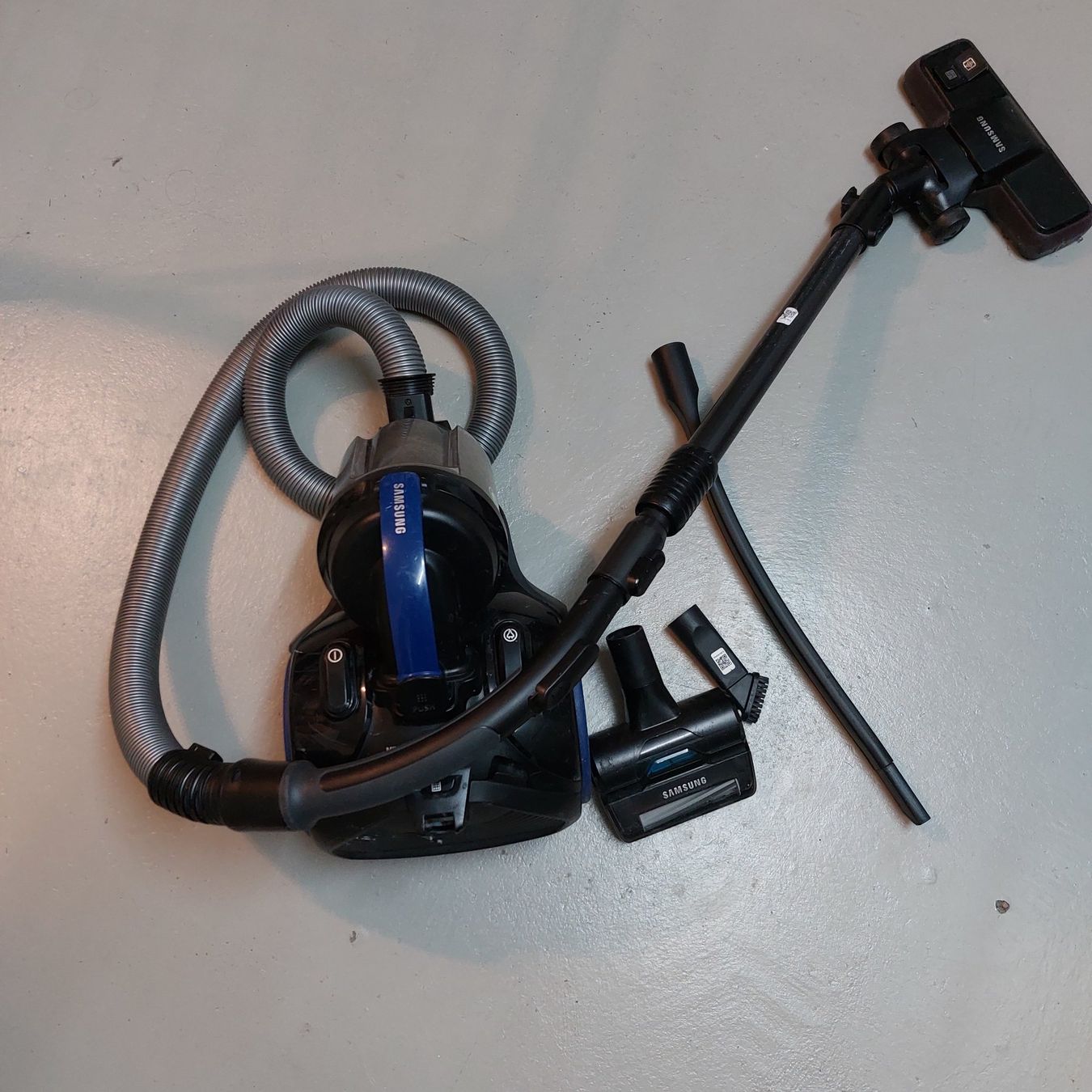 Samsung Aspirapolveri & Accessori: Staubsauger Samsung – Usato da Reinach BL venduto da cat_s72g
