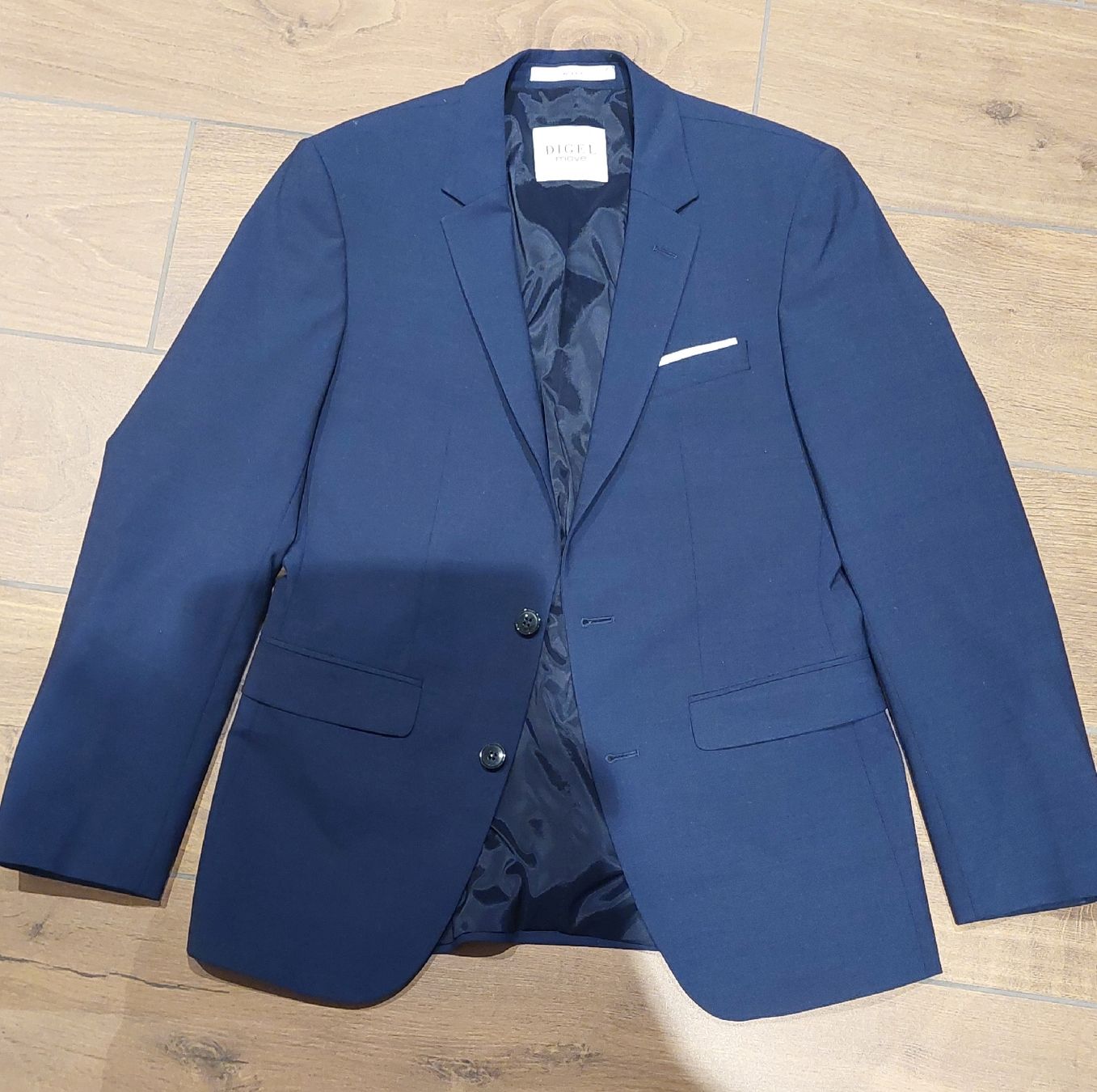 Completi: ANZUG  DIGEL move (slim fit Gr.46) – Nuovo (secondo la descrizione) da Dübendorf venduto da huebi01 1