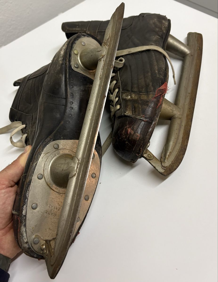 Schlittschuhe: Old Ice Skates – Gebraucht aus Zürich von oscar_1 1