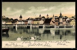Luzern, Uferpartie mit Altstadt und Kirc