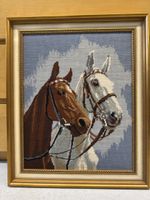 Gobelin-Bild mit Pferdemotiven handgestickt – 49 x 60 cm