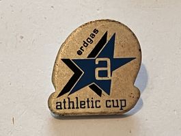1 Pin Athletic Cup Erdgas