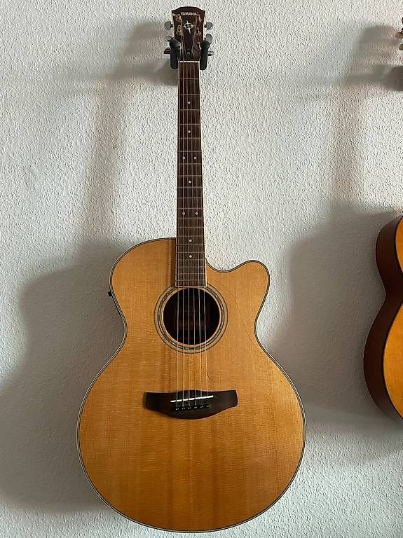 Instruments de musique: Yamaha Gitarre – D'occasion à Bern par nzurbruegg