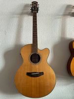 Yamaha Gitarre