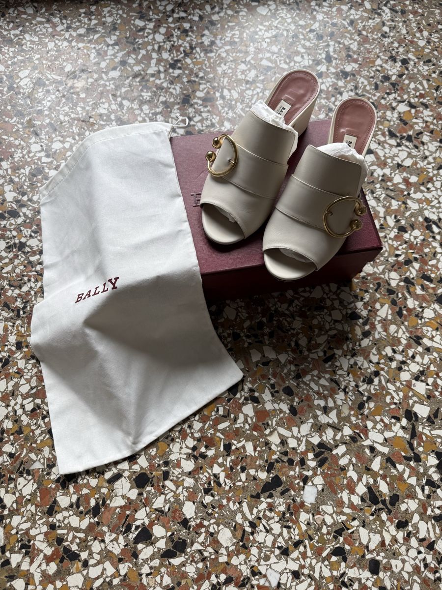 Bally Scarpe da donna: Bally Mules / Heels / Sandalen, Gr. 37 – Usato da Zürich venduto da MCM11