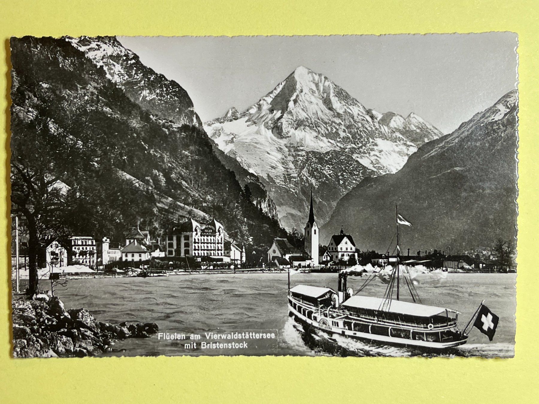 Cartes postales: Flüelen am Vierwaldstättersee – D'occasion à Steg VS par _vinci_