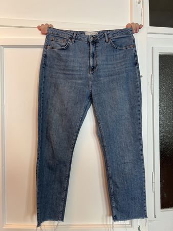 Topmodische Damen Jeans, Grösse 34/33, neuwertig! Super Prei