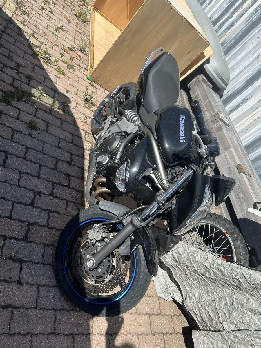 Kawasaki Route: Superbe Kawasaki ER6n  – D'occasion à Pomy par alex911
