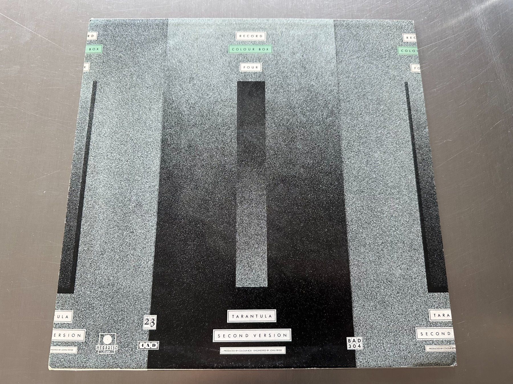 Dischi in vinile: COLOUR BOX 12 BREAKDOWN - 4AD RECORDS – Usato da Sion venduto da jaipur1401