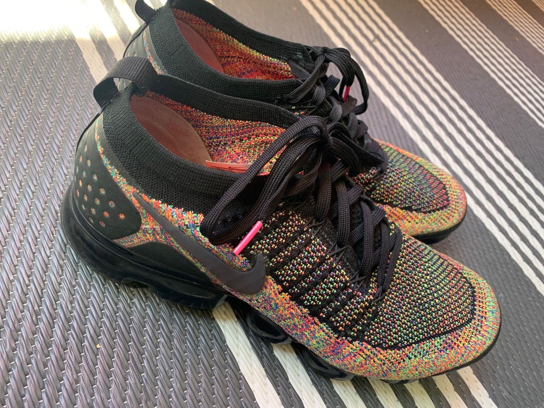 Nike Scarpe da uomo: Nike Air VaporMax 2 Black Multi-Color – Usato da Eglisau venduto da kil_p7bh 5