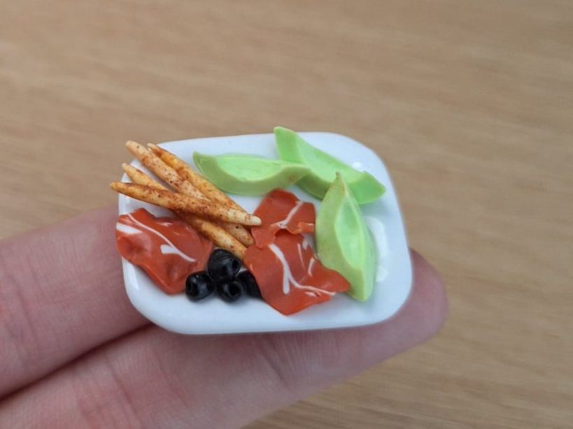 Maisons & Meubles de poupées: Melonen Rohschinken Teller, Keramik – Neuf (Voir description) à Zürich par HandmadeTinyFood