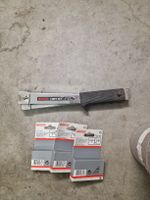 Bosch Bautacker mit Klammern