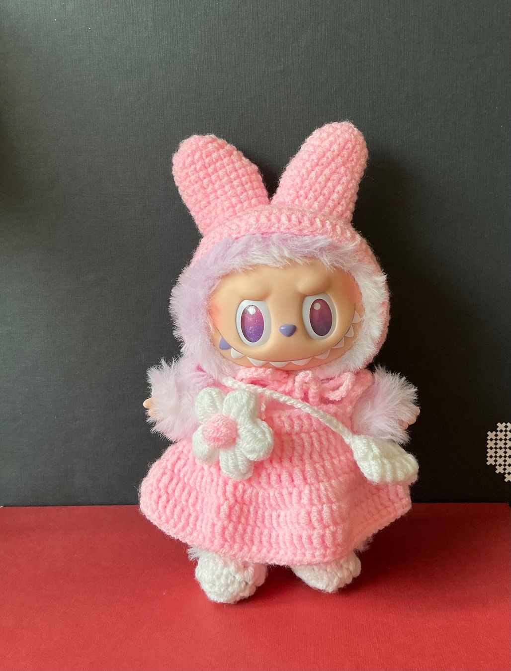 Pop Mart Statuette: Pink Dress for Labubu – Nuovo (secondo la descrizione) da Airolo venduto da MomTheBraggerStudio 1