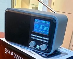 ** DUAL DAB51 KOMPAKT DAB+ RADIO und BT SPEAKER MIT AKKU **