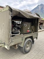 Stromgenerator / Benzin-Aggregat 22 kVA auf Anhänger