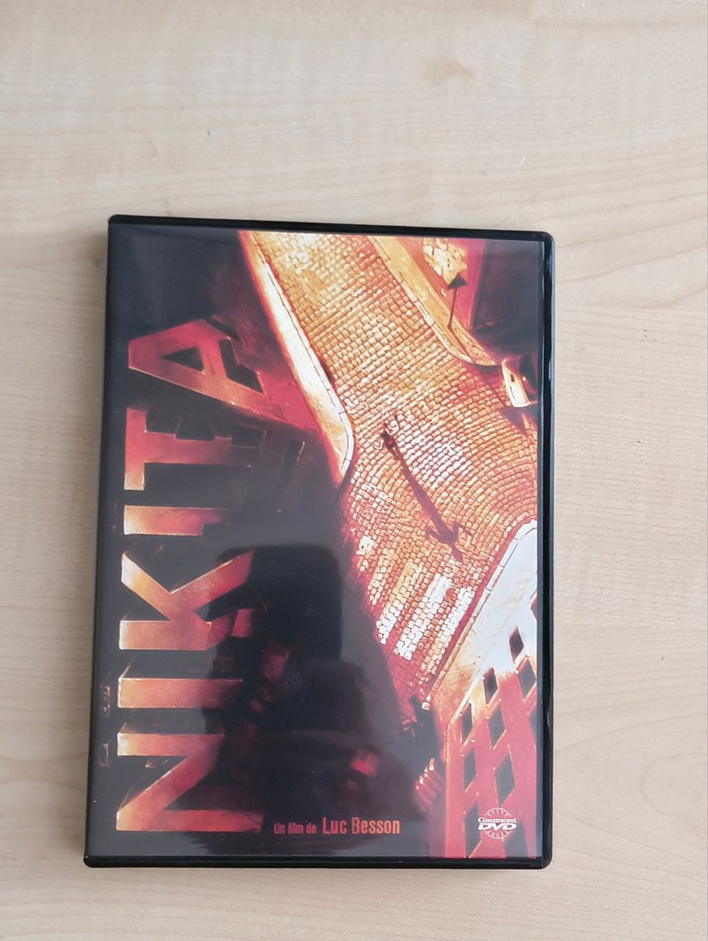 Alle DVDs: Nikita - Luc Besson - DVD – Gebraucht aus Sion von dor_8hwv