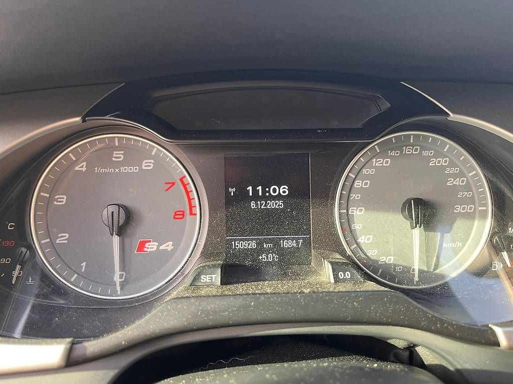 Audi Automobili: Audi S4 B8 (6 Gang) – Usato da Malvaglia venduto da Tiz79 4