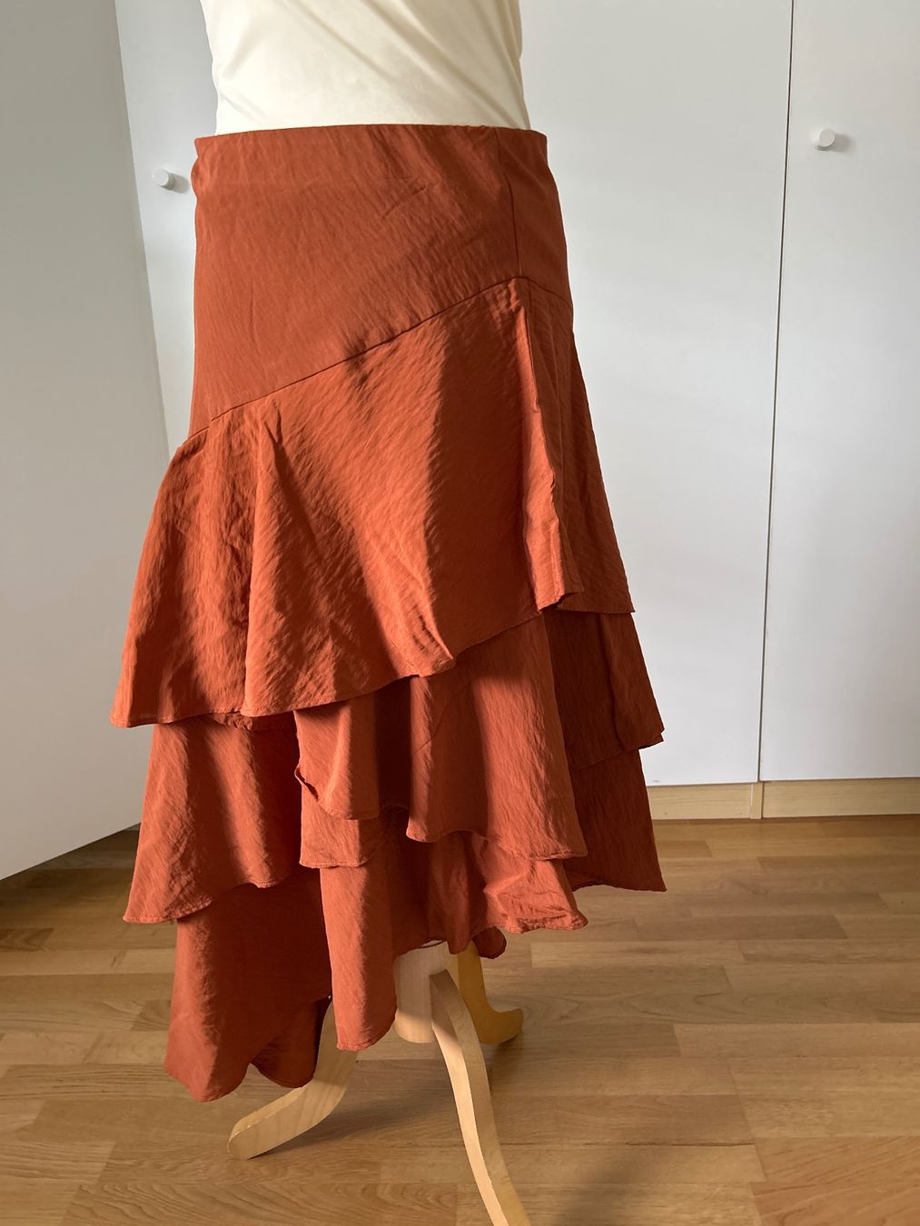 Gonne: Rock unsymmetrisch Gr.S, viscose – Nuovo (secondo la descrizione) da Feuerthalen venduto da Anna_Swift 1