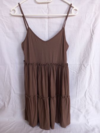 Robe marron à volants Taille M