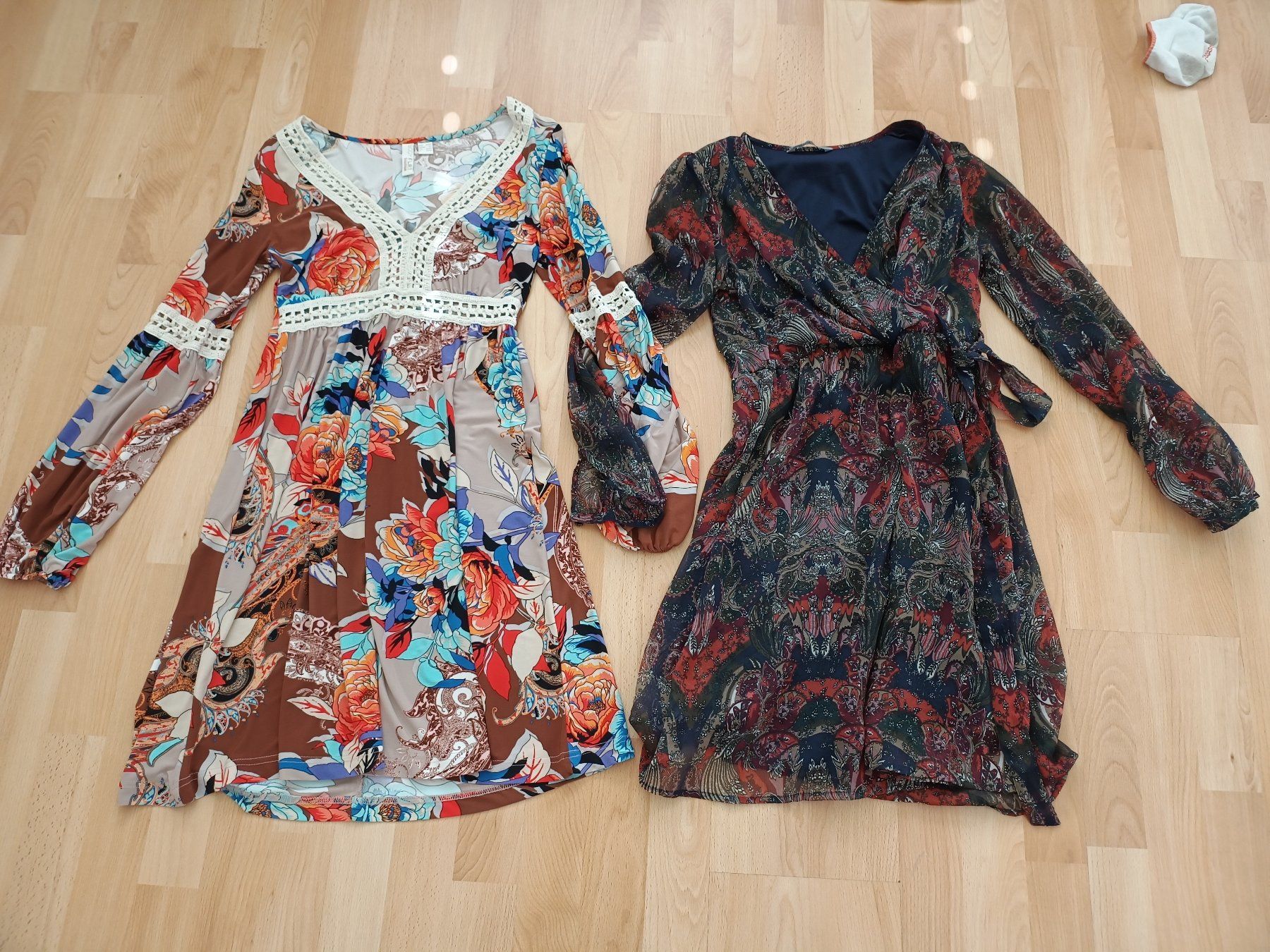 Lotti di vestiti: 4 Sommerkleider grösse XS – Usato da Pfäffikon SZ venduto da Elendir 2