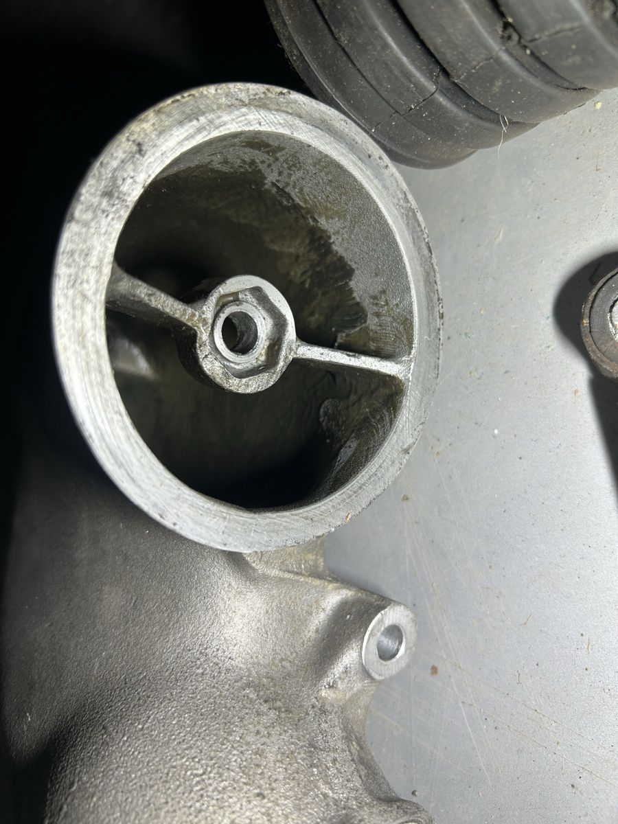 Volkswagen Tutti pezzi di ricambio auto: Golf2 G60 Lader  – Usato da Gampelen venduto da ste_r6hj 1