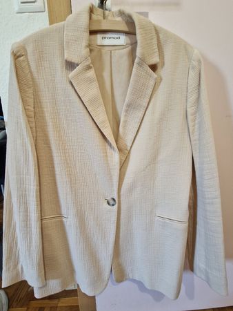 Veste Promod beige taille 34 mais correspond à du M