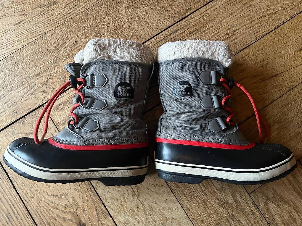 Scarpe per ragazzi: Sorel Schneestiefel Winterstiefel 32 – Usato da Basel venduto da mos_2xxs