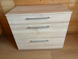 Kommode 3 Schubladen Holz Nachbildung heller Zustand