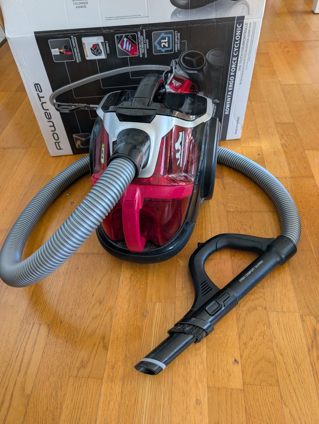 Rowenta Aspirapolveri & Accessori: Rowenta Zyklonstaubsauger – Usato da Richterswil venduto da mar_f256 2