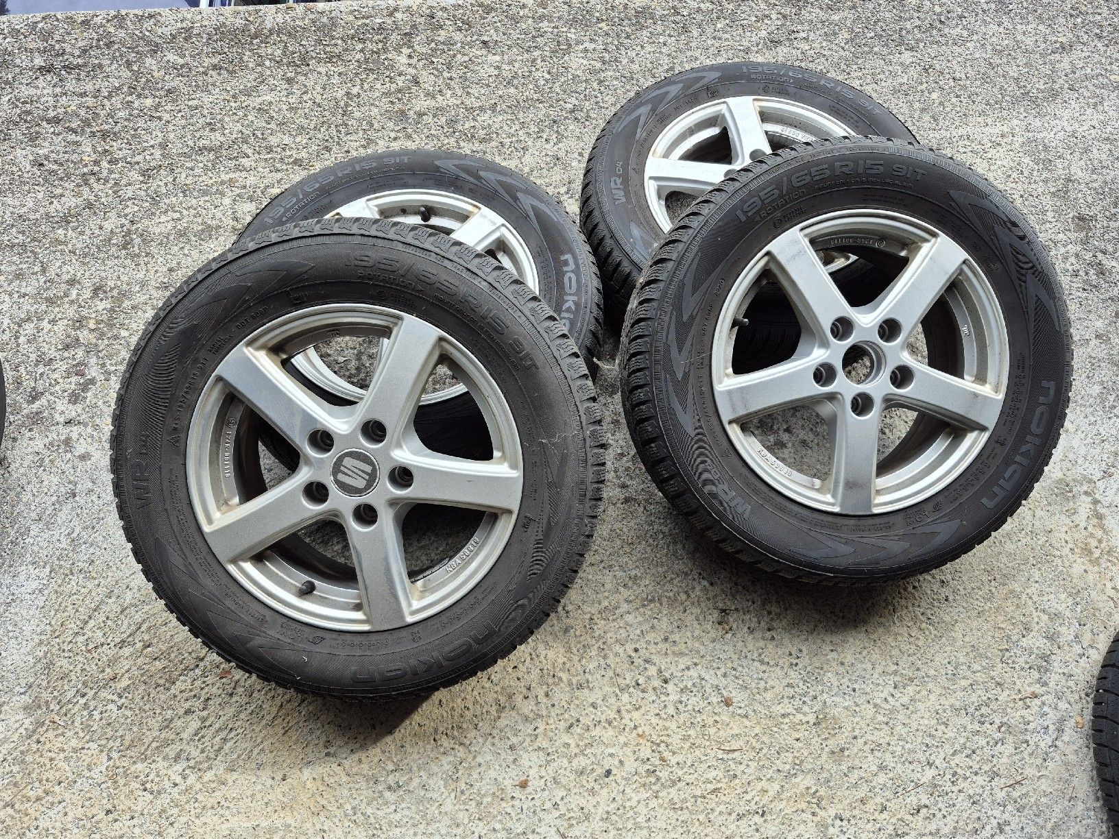 Pneus & Kompletträder: Winterräder Seat 15" – Gebraucht aus Oberuzwil von Auto-Hilber
