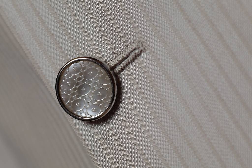 Sakko Costumes, combinaisons de sport et fonctionnelles: Hochzeitsanzug beige/hell Gr. 50 – D'occasion à Goldau par Chrieseli4 4