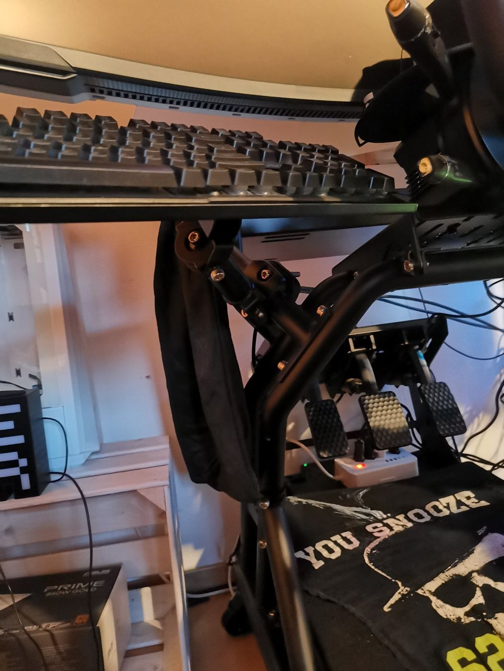 PCs: TOP ANGEBOT SIMRACING RIG OPTILITE R8 – D'occasion à Altnau par playboy 2