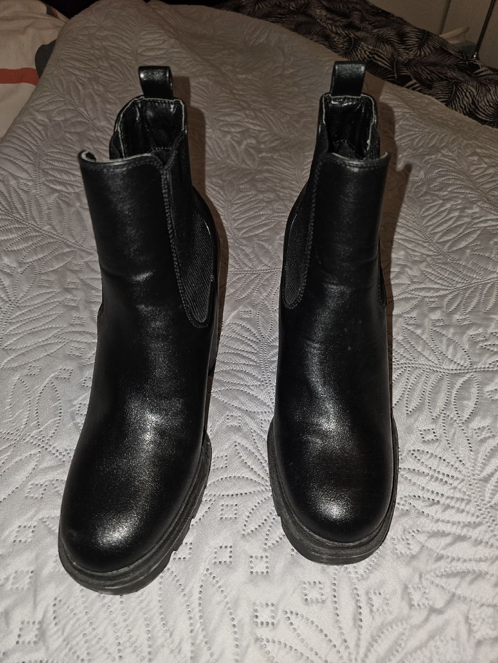Scarpe da donna: Bottines noires élégantes à talons hauts – Nuovo (secondo la descrizione) da Tecknau venduto da ani_8k9j
