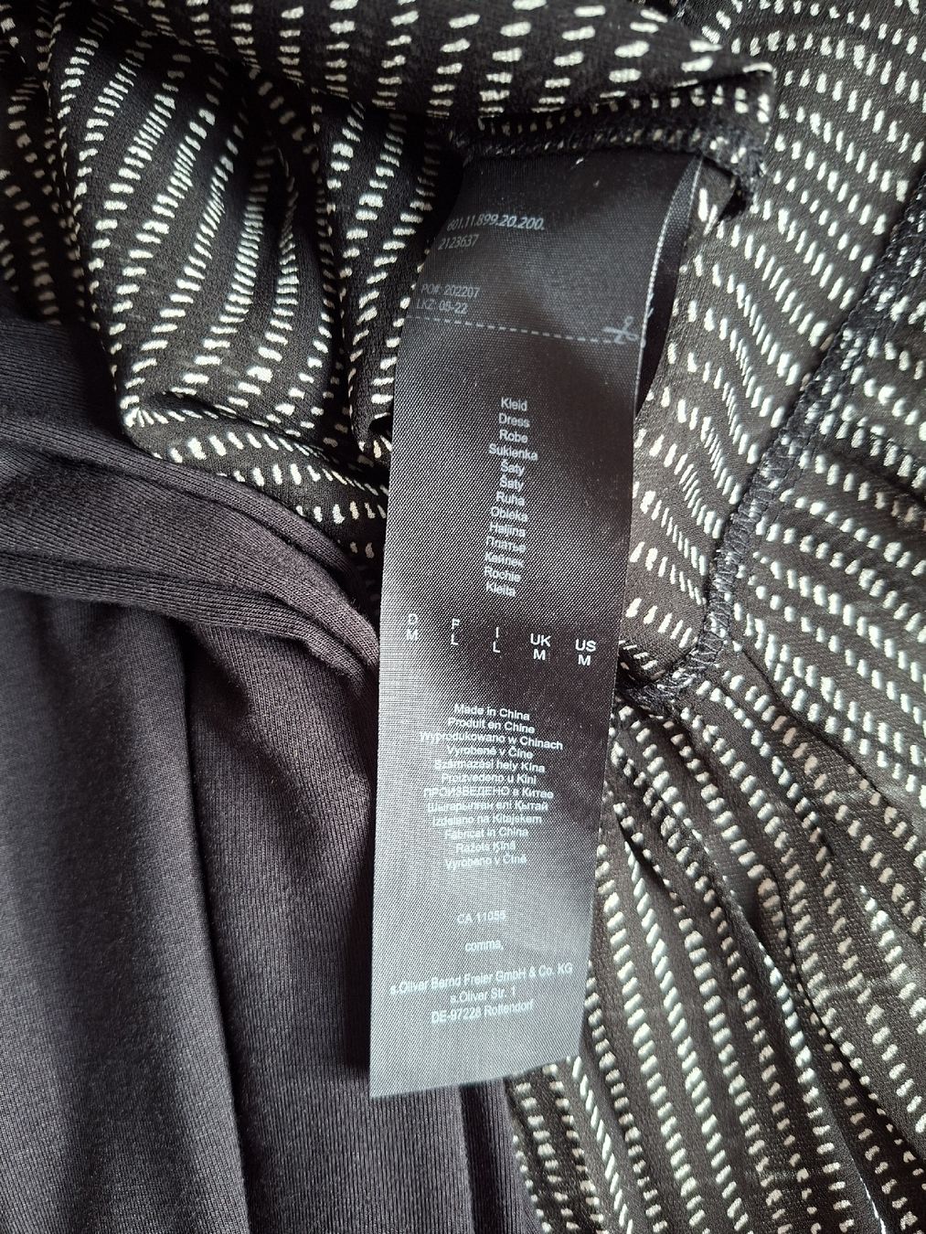 Comma Vestiti: Kleid Comma Gr. M – Usato da Hausen AG venduto da Emirfinn 3