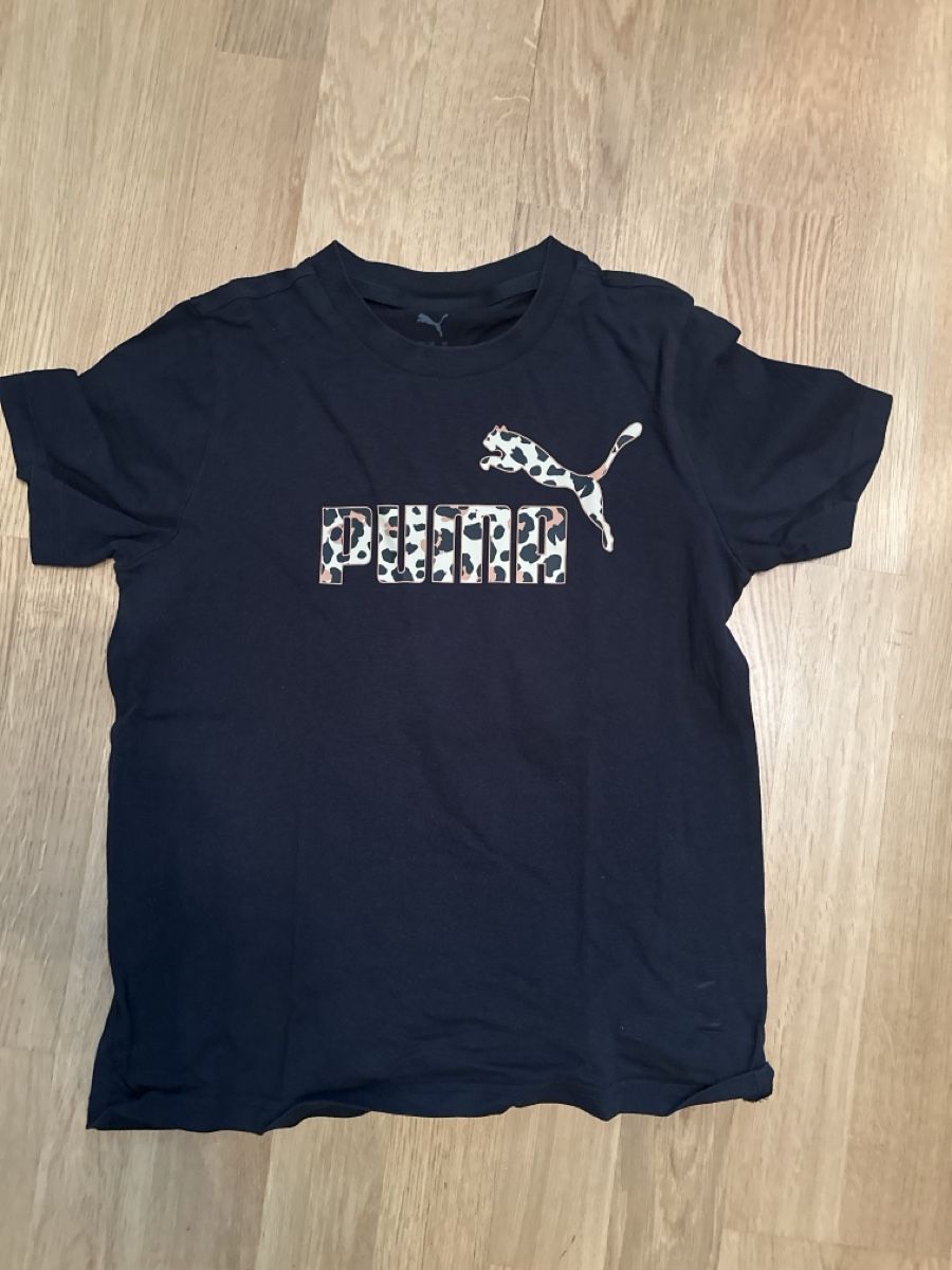 Blouses, T-shirts & Tops: Puma T-Shirt Gr. 152 – D'occasion à Mörschwil par tweety9402