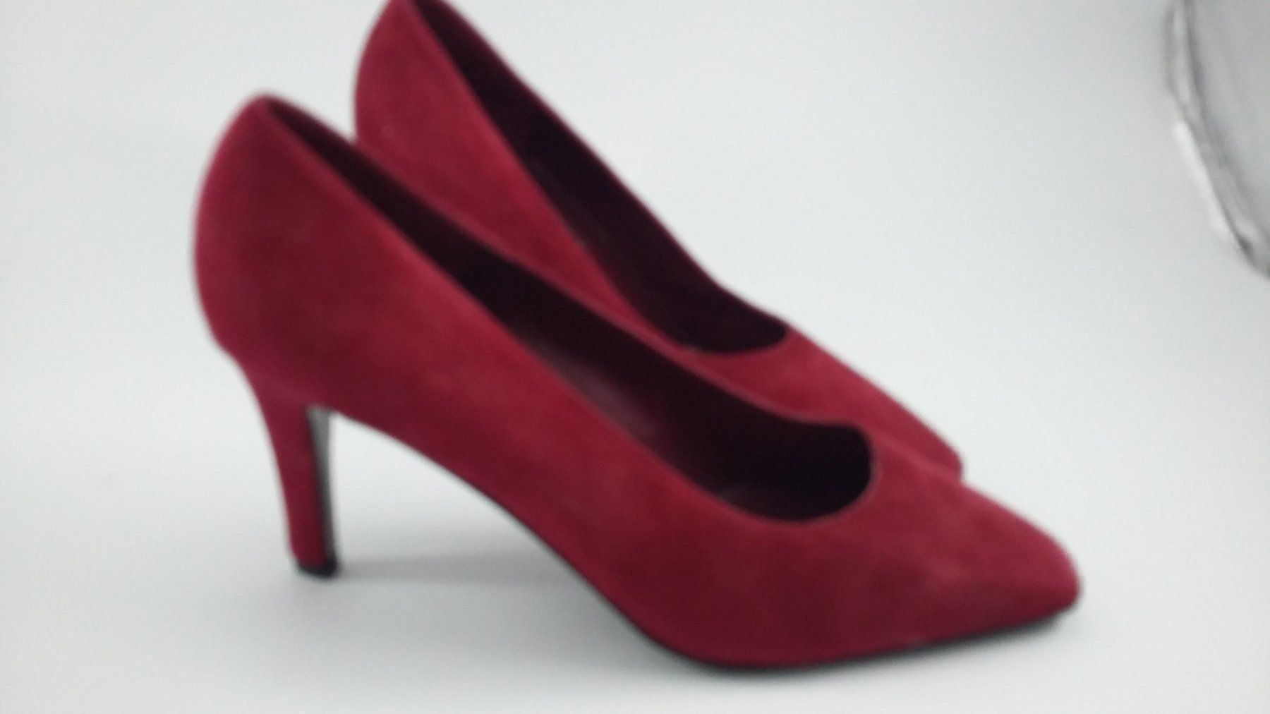 Scarpe da donna: Donna Karan Stilettos  neu 38,5 – Nuovo (secondo la descrizione) da wasterkingen venduto da gotrob 1