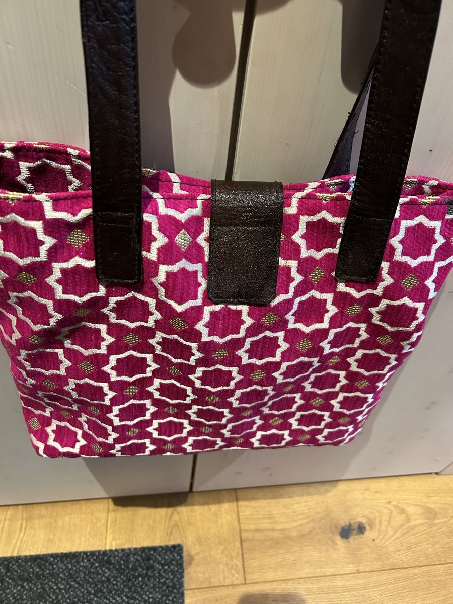 Taschen für Damen: Super schöner Shopper – Neu (gemäss Beschreibung) aus Hofstetten SO von Treasurefinds 1