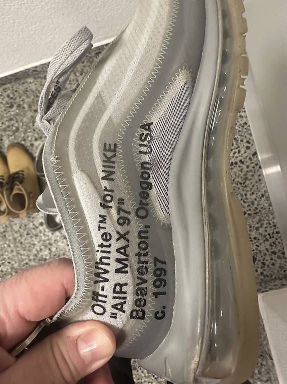Scarpe da uomo: Off White Air Max 97 Grösse 42 Nike – Usato da Zumikon venduto da nubyan 3