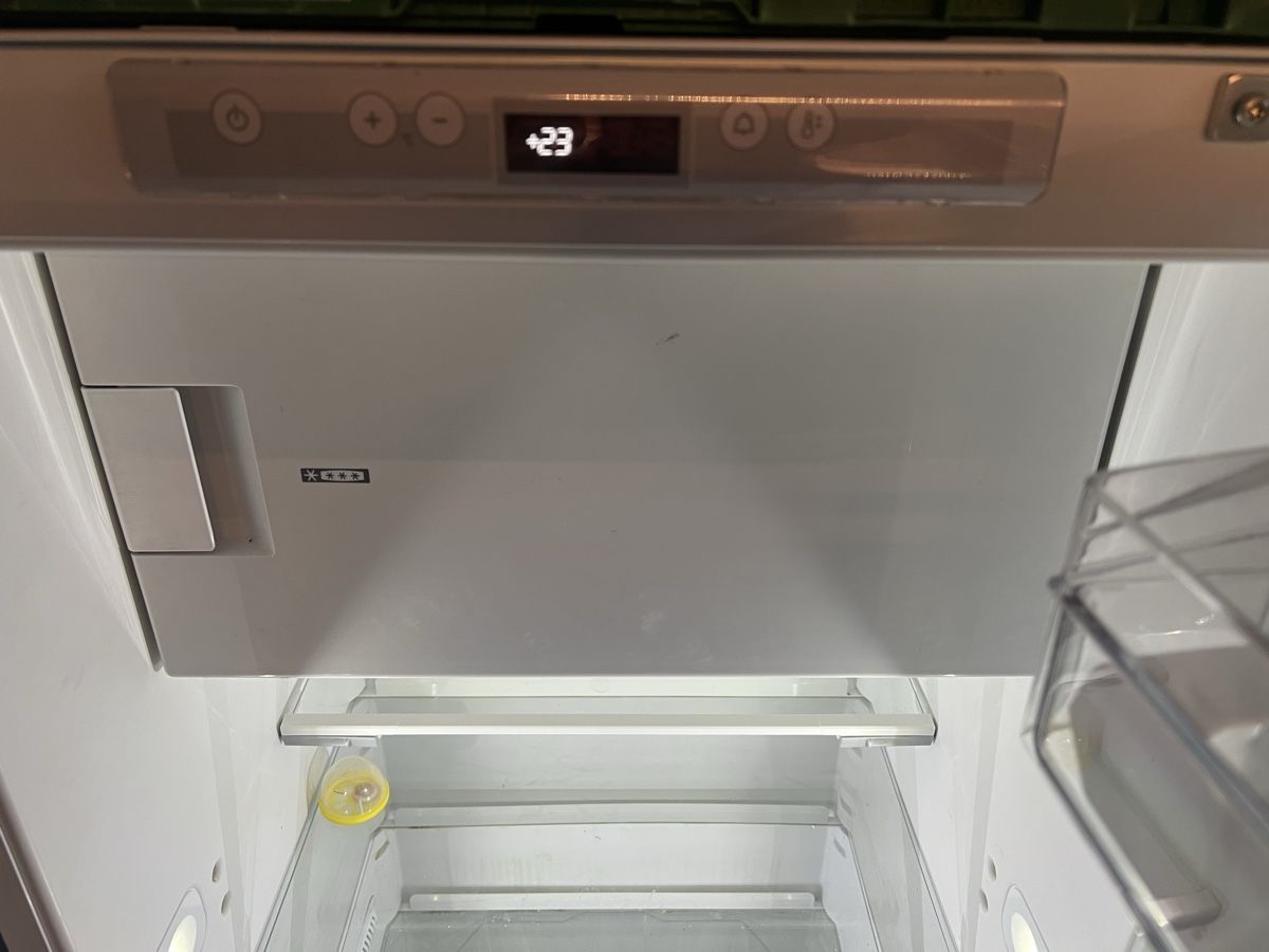 Kühlschrank: Kühlschrank V-Zug Gross  – Gebraucht aus Eschenz von woniek 1