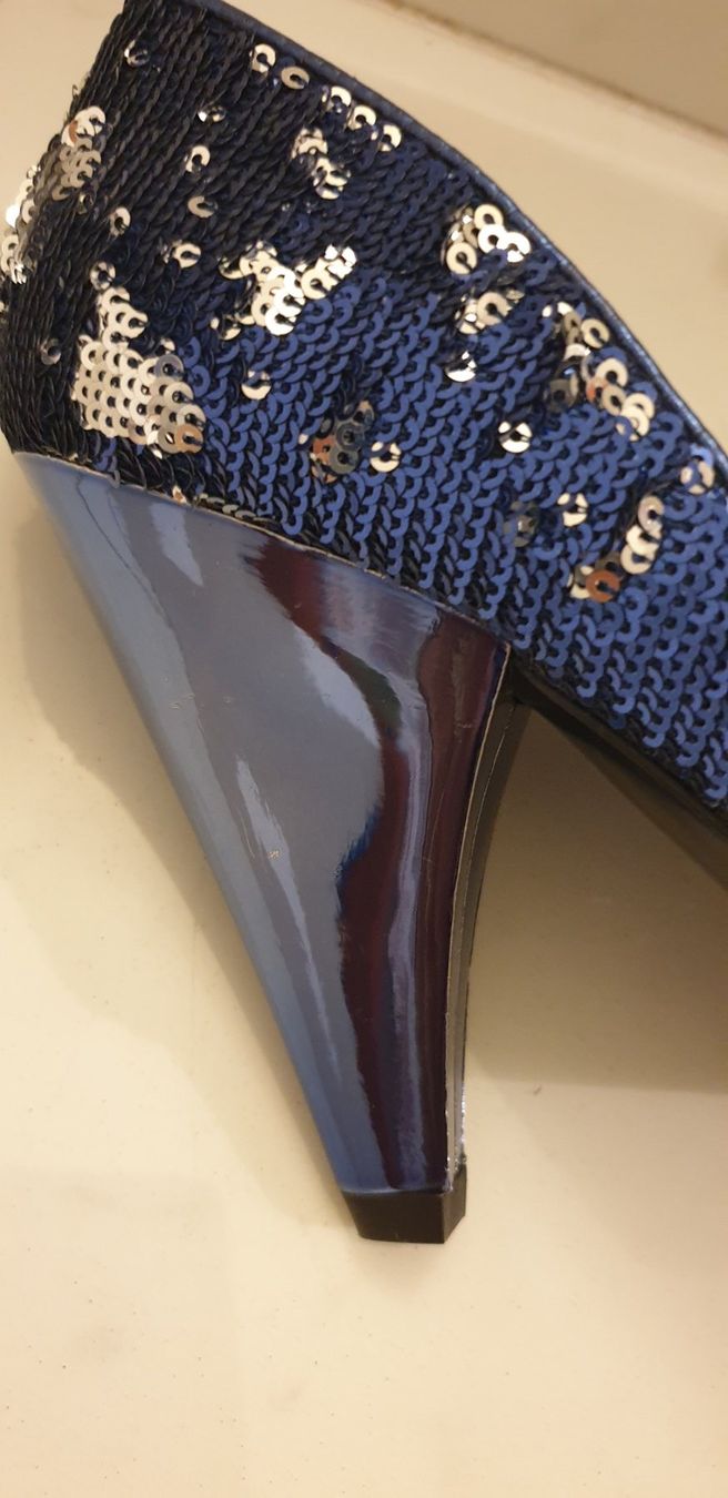 Scarpe da donna: Schuhe NEU Paco Gil mit Pailleten Gr.37 – Nuovo e nell'imballaggio originale da Wettswil venduto da the_jr6l 1