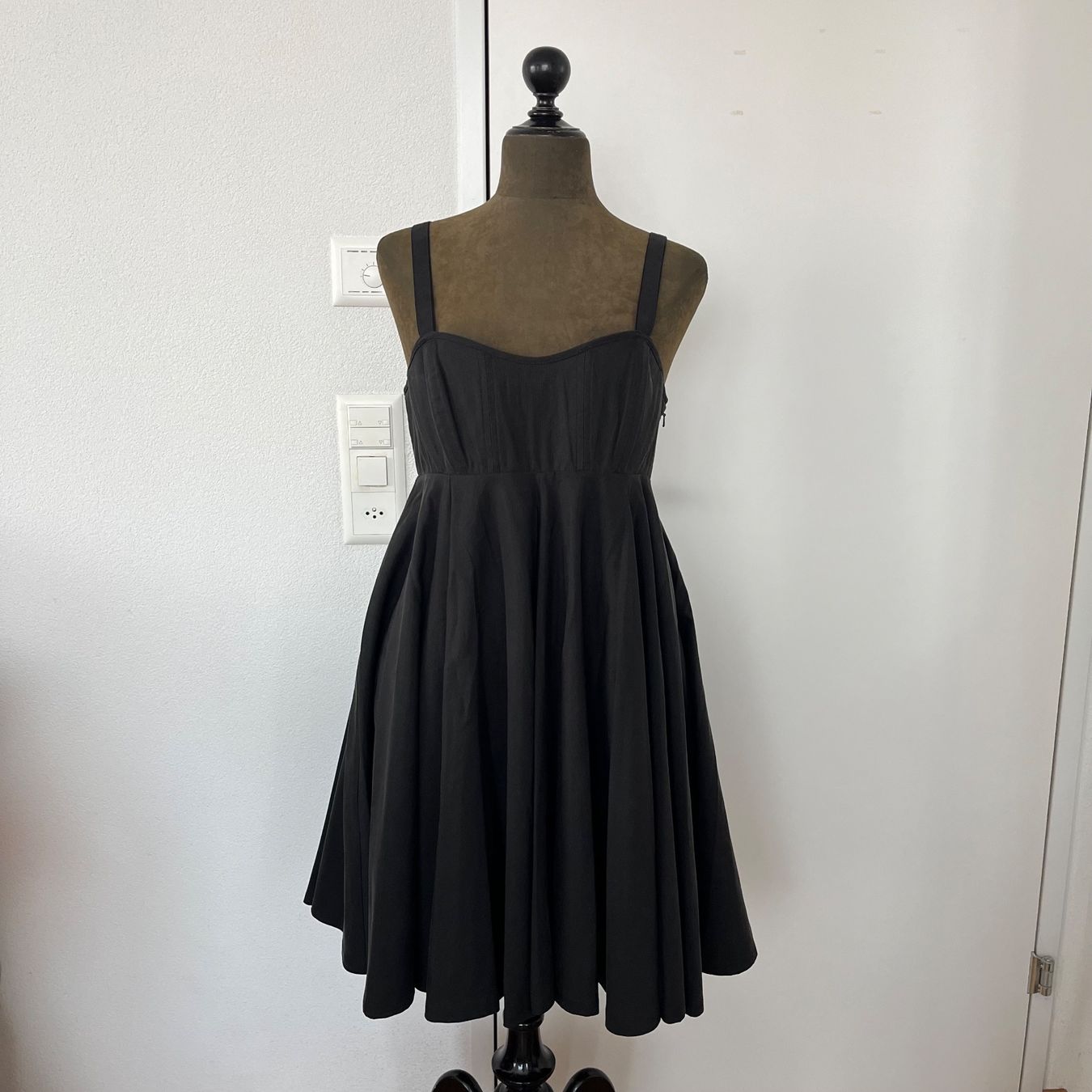 Robes: Twenty8Twelve by S.Miller Dress – Neuf (Voir description) à Zug par Grc999