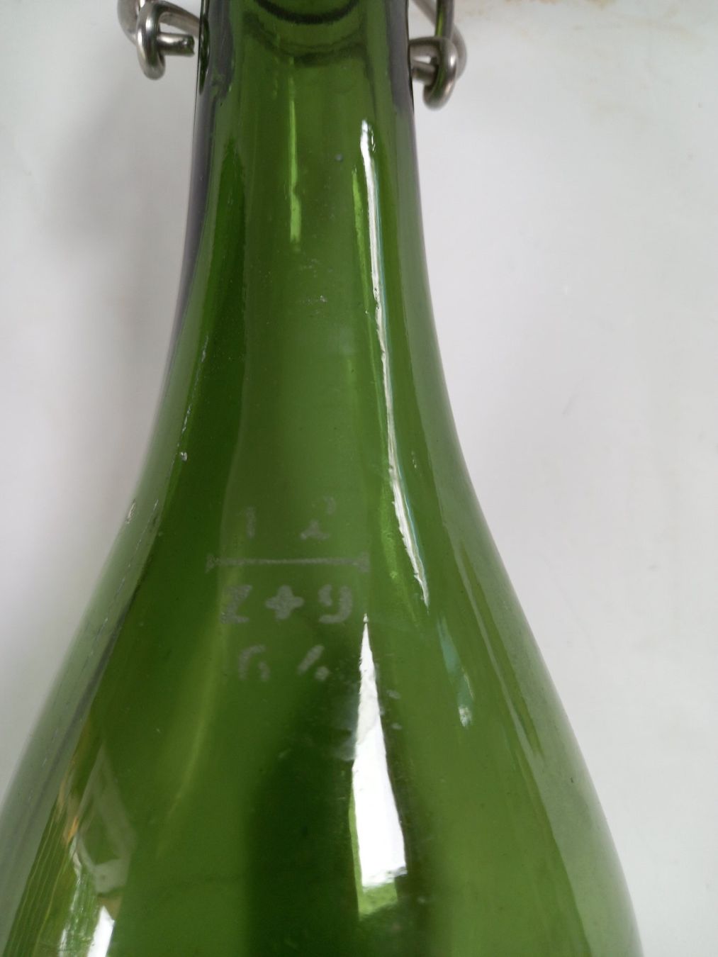 Gläser, Krüge & Flaschen: Glasflasche Jahrgang 1964 – Gebraucht aus Seon von Zack_16 3