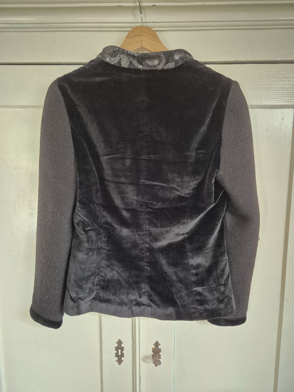 Giacche: Luis Trenker Samt Blazer Gr.42 – Usato da Höfen b. Thun venduto da enr_7xsd 5