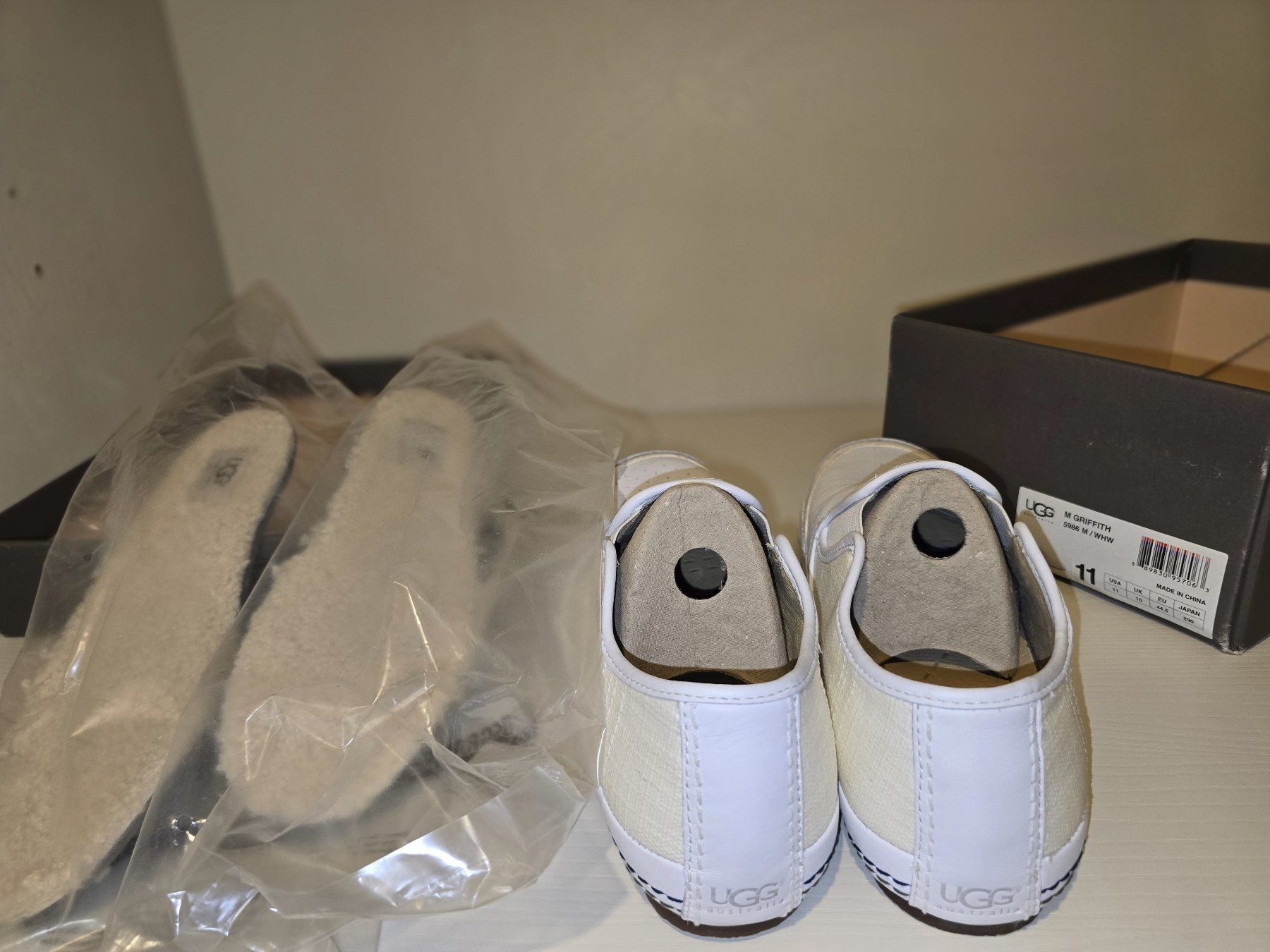 Ugg Scarpe da uomo: UGG M Griffith EU 44.5 - NP 219 Fr – Nuovo e nell'imballaggio originale da Chiasso venduto da Arina888 5