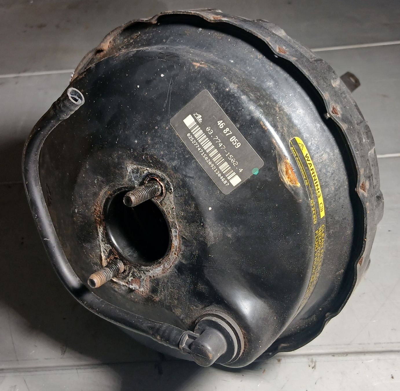Saab Tutti pezzi di ricambio auto: Servofrein Saab 9-5 – Usato da la heutte venduto da Auto-stock